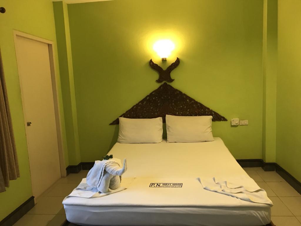 P.N. Guesthouse Krabi town Dış mekan fotoğraf