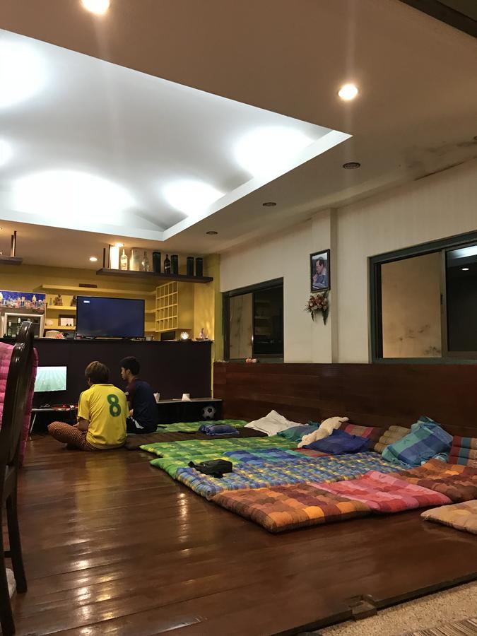 P.N. Guesthouse Krabi town Dış mekan fotoğraf